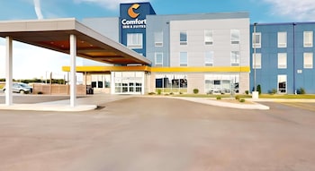 Comfort Inn & Suites Us-60