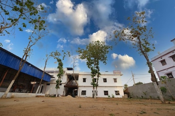 swastik hotel and banquet