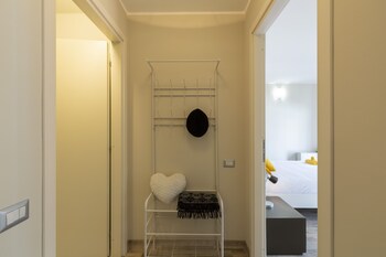 Notami - Salomone - Mecenate District,Italy>>Milan,0 star