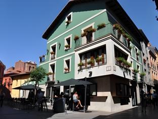 Le Petit León,Armunia>>Leon,2 star