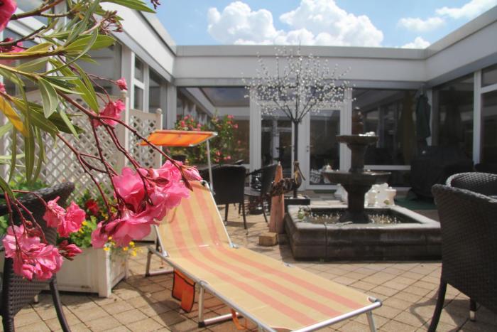 Atrium Garni, Hotel Und Weinhandlung,Erlangen-Höchstadt>>Erlangen,3 star