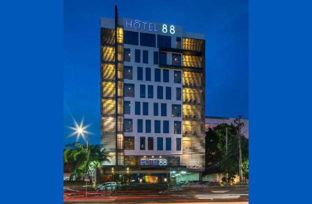 Hotel 88 Embong Malang By Wh,Surabaya>>Malang,3 star