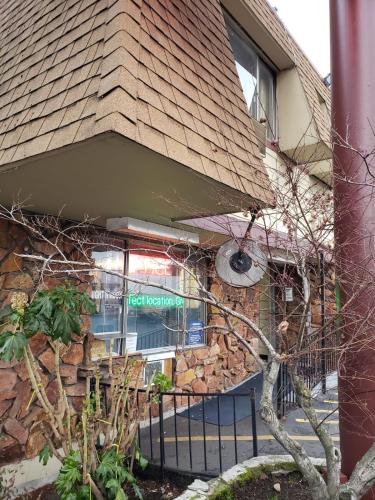 Best Value Inn By Oyo Portland Or South East,Portland>>Oregon,2 star