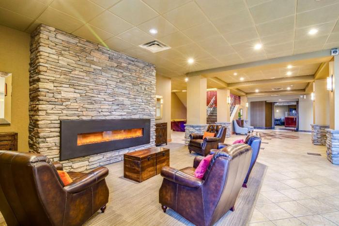 Quality Hotel & Conference Centre Sawridge,Grimshaw>>Grande Prairie,3.5 star