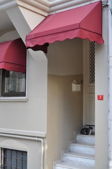 Away Suite,Near Taksim Square,3 star