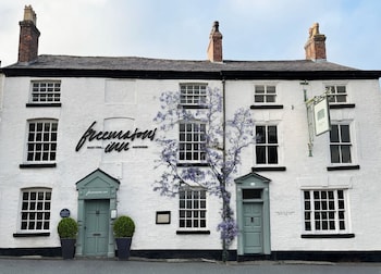 The Silk Rooms At Freemasons Inn