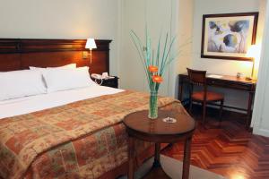 Hotel Colonial San Nicolas,San Nicolas De Los Arroyos>>Buenos Aires,4 star