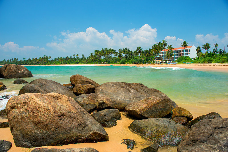 Shinagawa Beach,Ambalangoda>>Ahungalla,4 star