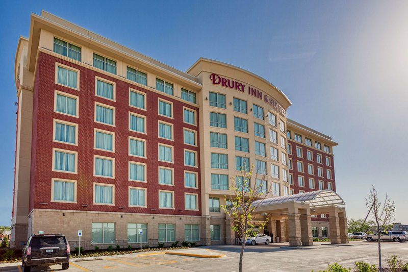 Drury Inn & Suites Iowa City Coralville