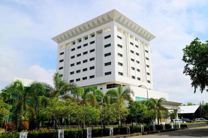 grand mahkota hotel pontianak