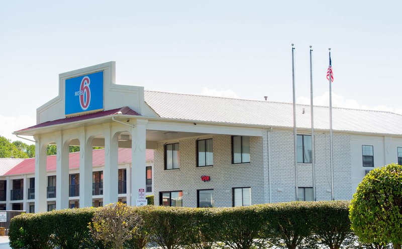 Motel 6 Cookeville, Tn,Cookeville>>Baxter,2 star