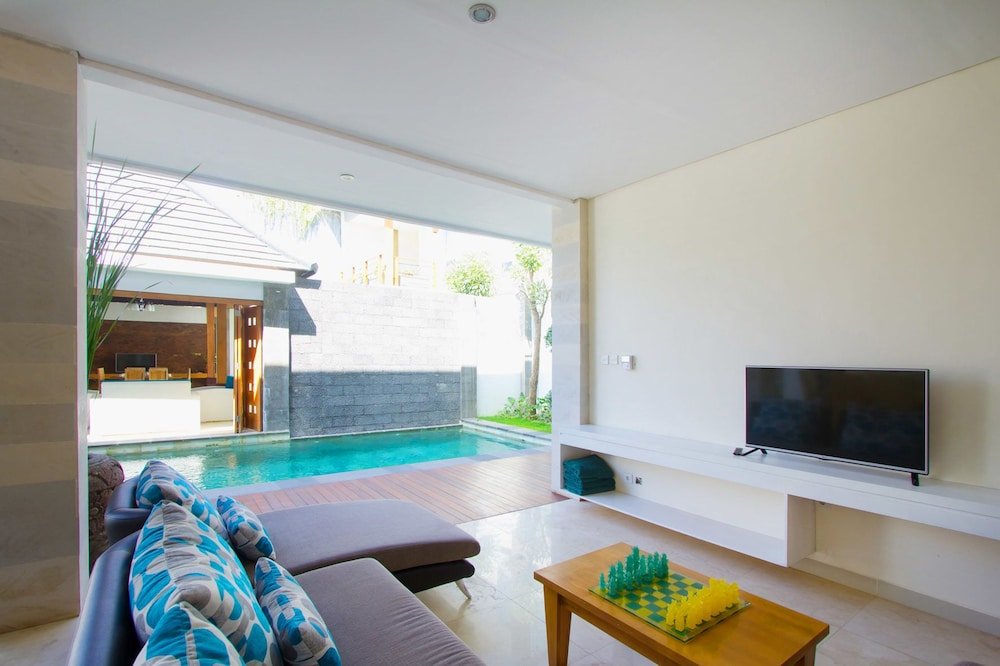 Apple Villa And Apartment,In Kerobokan (Banjar Semer),3.5 star