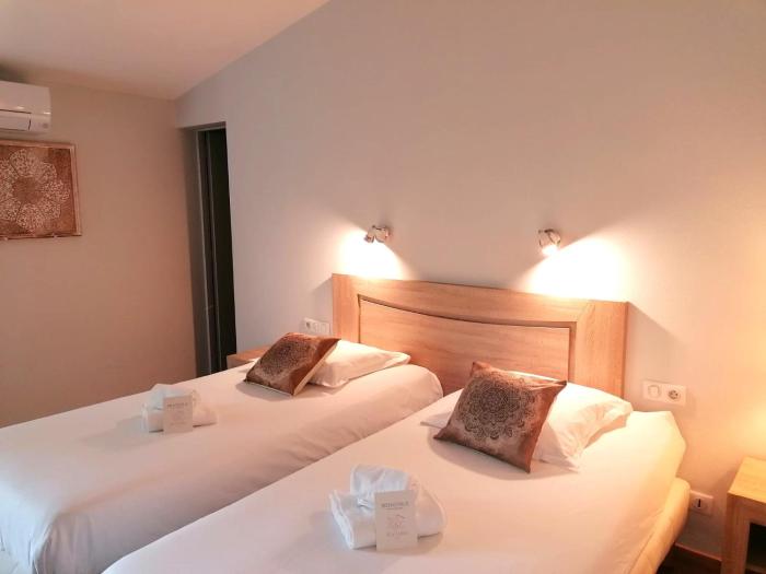 Hotel Restaurant Platanes,Gauriaguet>>Etauliers,2 star