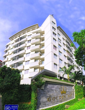 Golden Sky Condotel,Jakarta Utara>>Jakarta,3.5 star