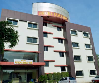 Hotel Ashoka Executive,Akola>>Ahmednagar,2 star