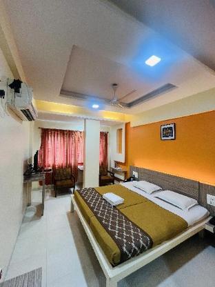 Hotel Vivek,Main Road,3 star