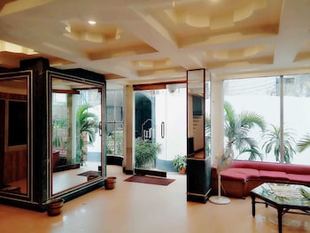 hotel niladrii palace siliguri