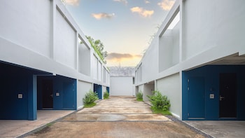 Innlux Phuket,Phuket>>Kathu,1 star