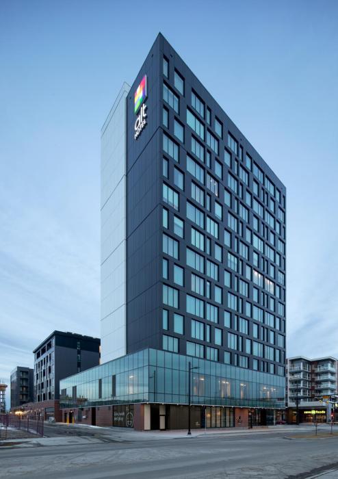 Alt Hotel Calgary University District,Canada>>Calgary,2.5 star