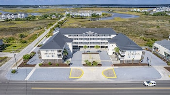Tiffany's Motel & Condos,Surf City>>Holly Ridge,2 star