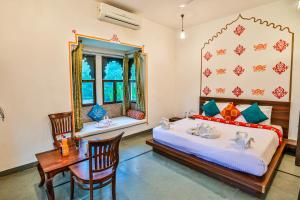 room-image