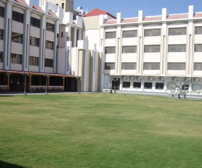 hotel kailash international