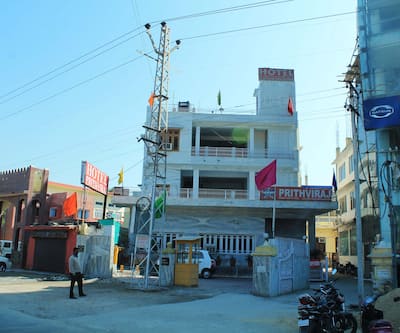 Star Hotel Prithviraj,Pushkar>>Ajmer,2 star