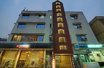 Hotel Anurag,Udit Nagar,3 star