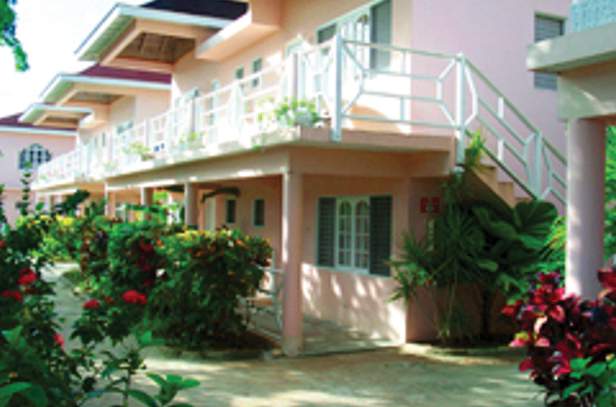 shields negril villas