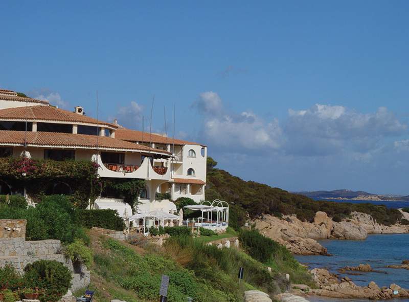 club hotel
