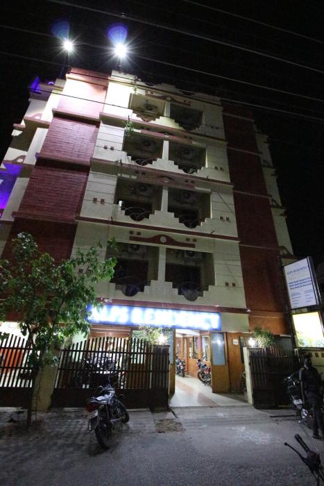 Alps Residency,Kamaraj Salai,3 star