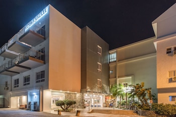 astoria galilee hotel