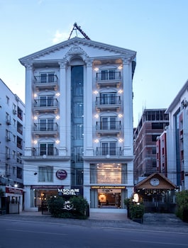 M Square Hotel,Hitech City,3 star