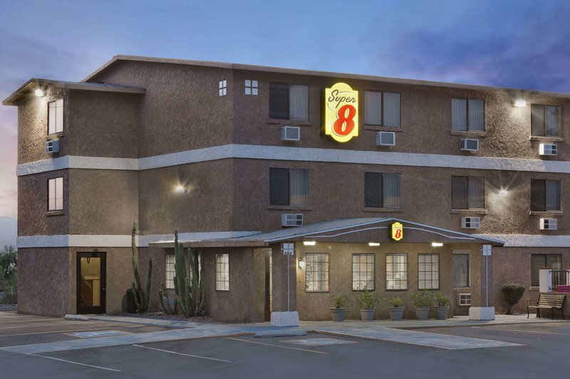 super 8 by wyndham lake havasu city