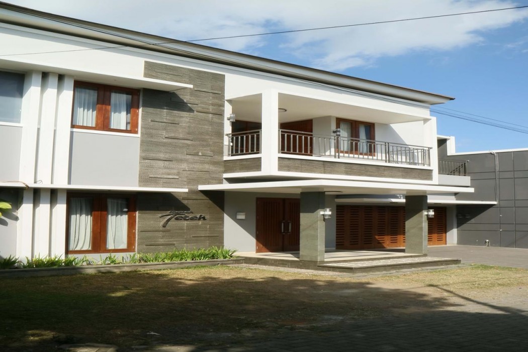 rumah teteh plemburan