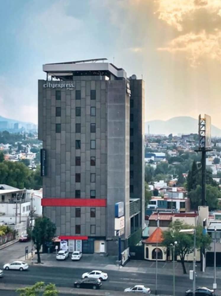 holiday inn express mexico city satelite an ihg hotel