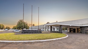 african sky hotels newcastle inn