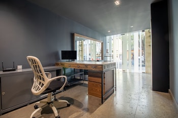 capitalia luxury apartments temistocles