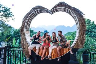 Mad Monkey  Vang Vieng,Laos>>Vang Vieng,1 star