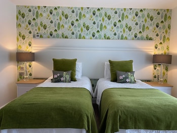 Toppesfield House,Devon>>Bude,2 star