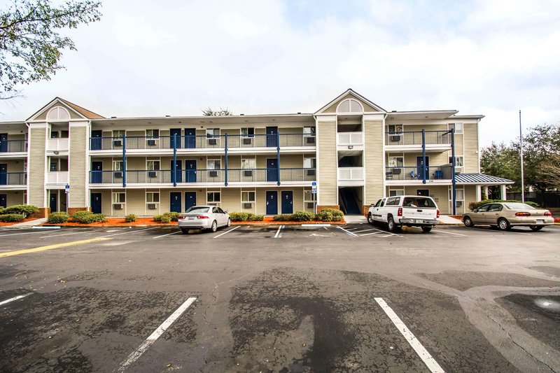 Studio 6 Jacksonville, Fl - South,Near Dog Wood Park Of Jacksonville,2 star