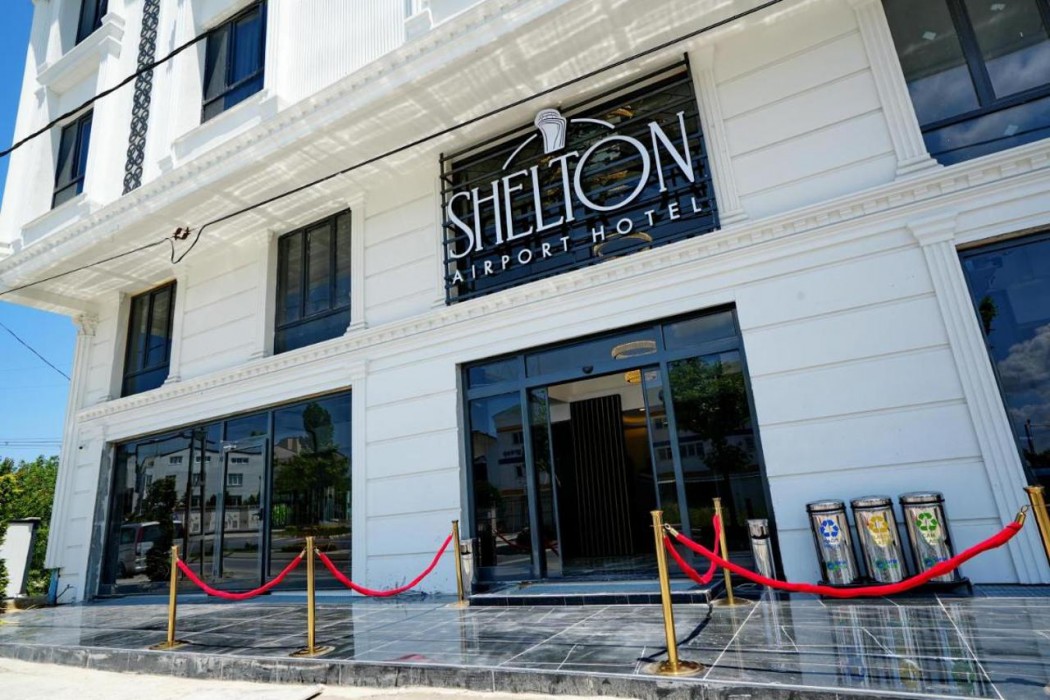 shelton airport otel