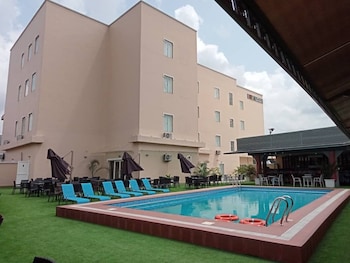 Ibiza Hotel & Resorts,Nigeria>>Aba,3.5 star