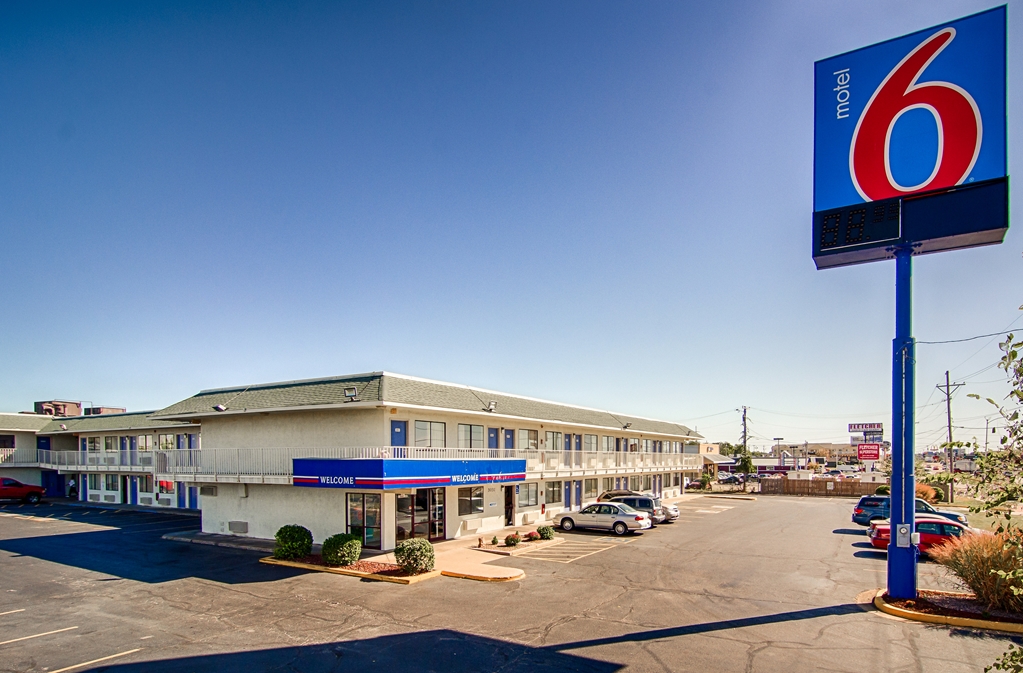 Super 7 Inn,Jasper County>>Jasper,2 star