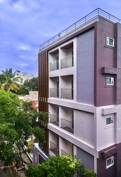 The Silver Chimes Suites,Yelahanka>>Bengaluru,3 star