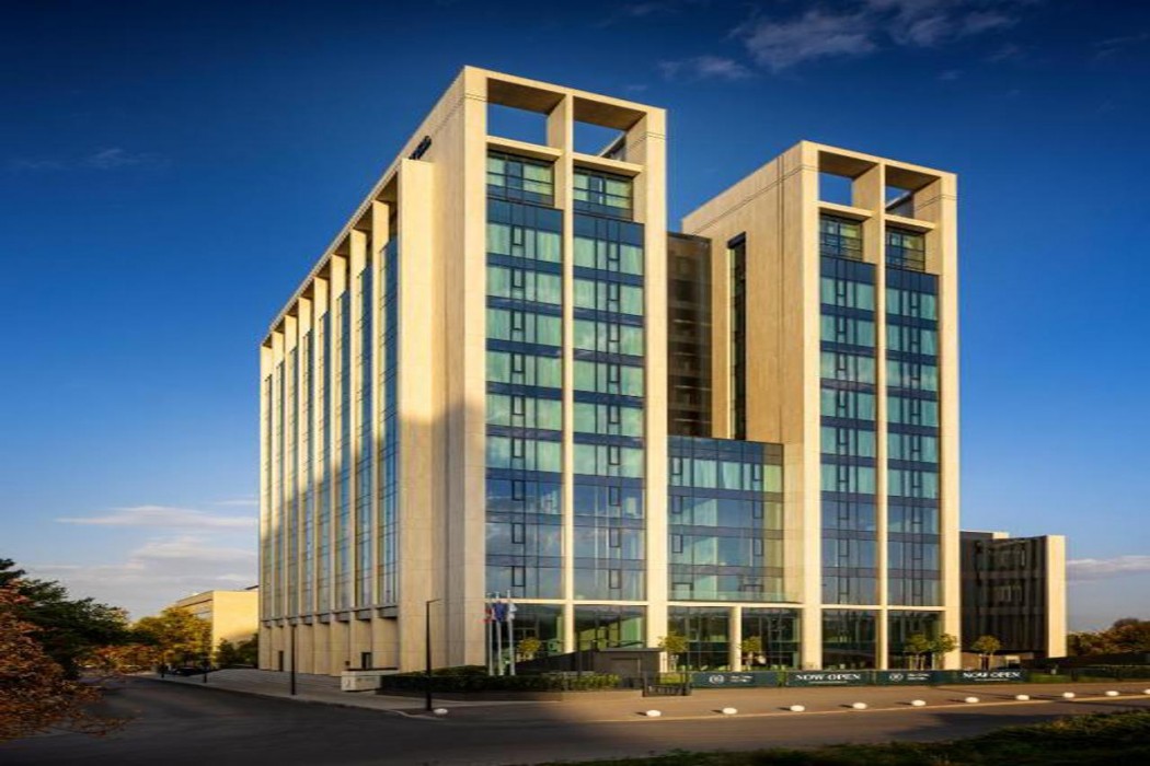 be one hotel
