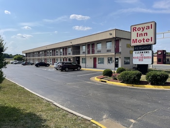 royal inn motel