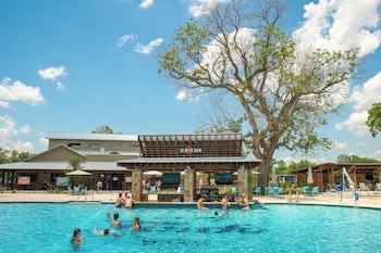 Camp Fimfo Waco,United States Of America>>Waco,3.5 star