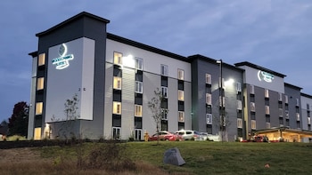 Woodspring Suites East Lansing - University Area,United States Of America>>East Lansing,2.5 star