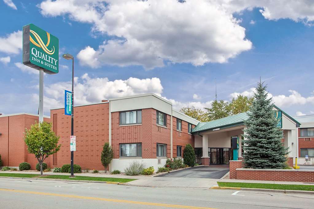 quality inn and suites downtown